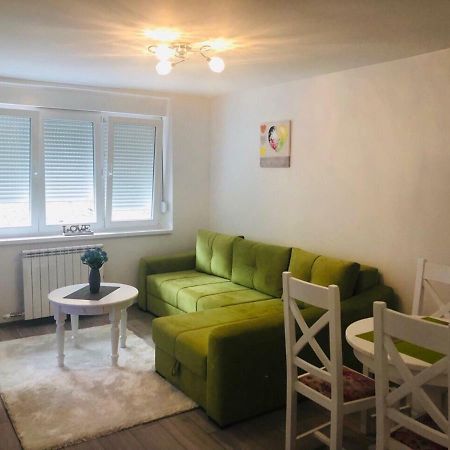 Lovely Apartment Omar Sarajevo Ngoại thất bức ảnh
